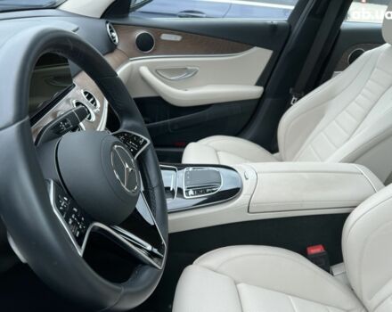 Мерседес Е-Класс, объемом двигателя 2 л и пробегом 26 тыс. км за 49884 $, фото 29 на Automoto.ua