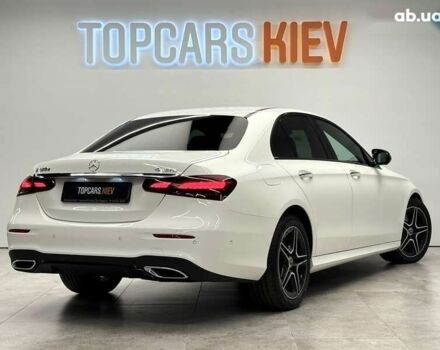 Мерседес Е-Клас, об'ємом двигуна 2 л та пробігом 76 тис. км за 49990 $, фото 6 на Automoto.ua