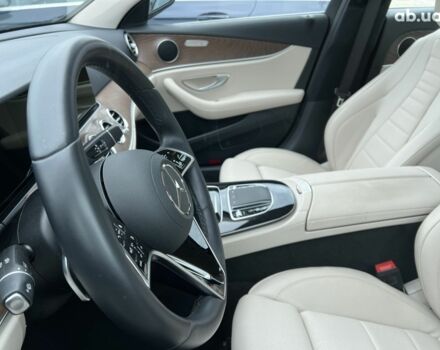 Мерседес Е-Класс, объемом двигателя 2 л и пробегом 26 тыс. км за 49884 $, фото 32 на Automoto.ua