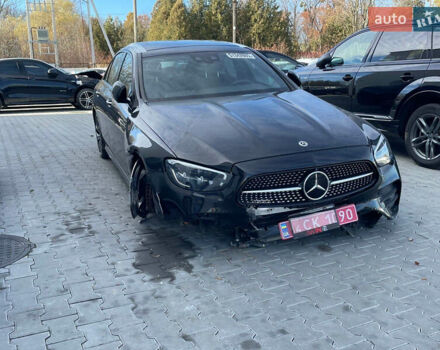 Мерседес Е-Класс, объемом двигателя 3 л и пробегом 33 тыс. км за 37000 $, фото 2 на Automoto.ua