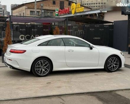 Мерседес Е-Клас, об'ємом двигуна 3 л та пробігом 74 тис. км за 59999 $, фото 6 на Automoto.ua