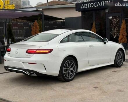 Мерседес Е-Клас, об'ємом двигуна 3 л та пробігом 74 тис. км за 59999 $, фото 3 на Automoto.ua