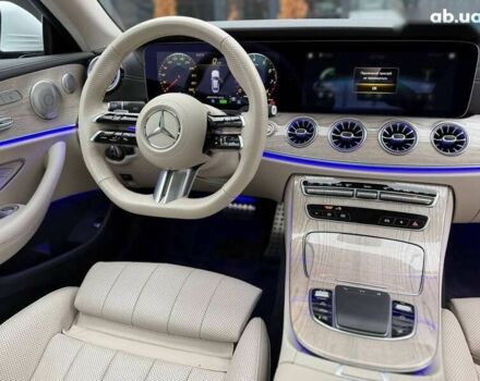 Мерседес Е-Клас, об'ємом двигуна 3 л та пробігом 74 тис. км за 59999 $, фото 29 на Automoto.ua