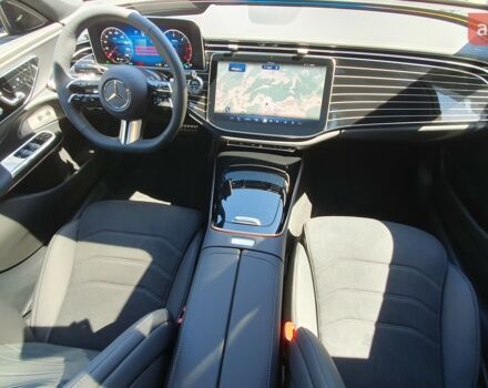 Мерседес Е-Класс, объемом двигателя 2.99 л и пробегом 0 тыс. км за 128834 $, фото 7 на Automoto.ua