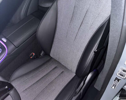 Мерседес Е-Клас, об'ємом двигуна 3 л та пробігом 4 тис. км за 78000 $, фото 12 на Automoto.ua