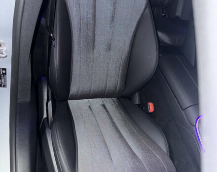 Мерседес Е-Клас, об'ємом двигуна 3 л та пробігом 4 тис. км за 71000 $, фото 22 на Automoto.ua