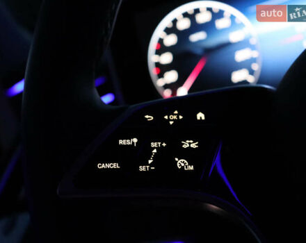 Мерседес Е-Клас, об'ємом двигуна 3 л та пробігом 4 тис. км за 71000 $, фото 13 на Automoto.ua