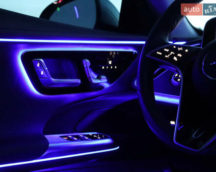 Мерседес Е-Клас, об'ємом двигуна 3 л та пробігом 4 тис. км за 71000 $, фото 12 на Automoto.ua