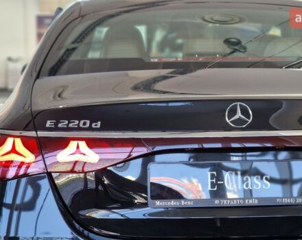 Мерседес Е-Класс, объемом двигателя 1.99 л и пробегом 0 тыс. км за 98180 $, фото 5 на Automoto.ua