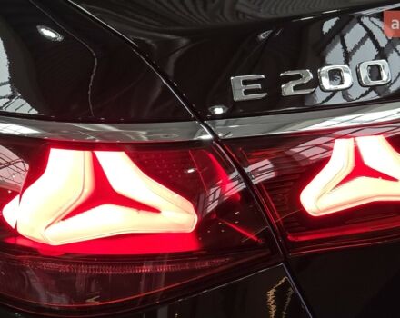 Мерседес Е-Клас, об'ємом двигуна 2 л та пробігом 0 тис. км за 93238 $, фото 22 на Automoto.ua