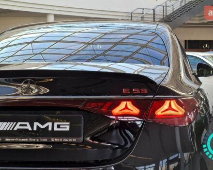 Мерседес Е-Класс, объемом двигателя 3 л и пробегом 0 тыс. км за 167758 $, фото 43 на Automoto.ua