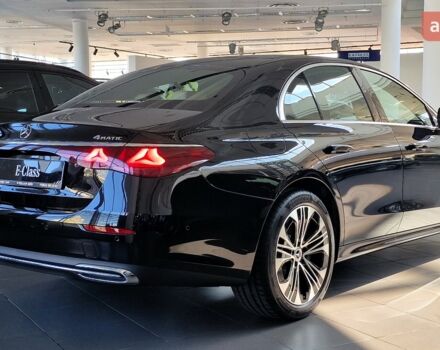 Мерседес Е-Класс, объемом двигателя 1.99 л и пробегом 0 тыс. км за 98180 $, фото 4 на Automoto.ua