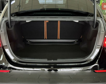 Мерседес Е-Класс 2025 в Одессе на Automoto.ua Мерседес Е-Класс, объемом двигателя 1.99 л и пробегом 0 тыс. км за 93312 $, фото 10 на Automoto.ua