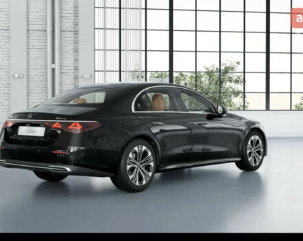 Мерседес Е-Класс, объемом двигателя 1.99 л и пробегом 0 тыс. км за 98113 $, фото 2 на Automoto.ua