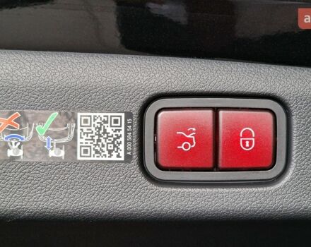 Мерседес Е-Класс, объемом двигателя 1.99 л и пробегом 0 тыс. км за 98180 $, фото 16 на Automoto.ua