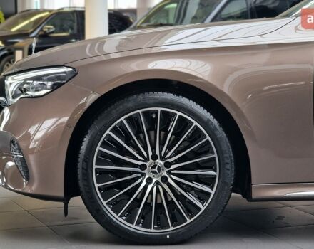 Мерседес Е-Класс, объемом двигателя 1.99 л и пробегом 0 тыс. км за 98707 $, фото 5 на Automoto.ua