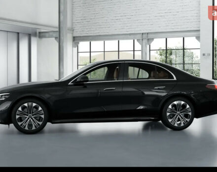 Мерседес Е-Класс, объемом двигателя 1.99 л и пробегом 0 тыс. км за 98113 $, фото 5 на Automoto.ua