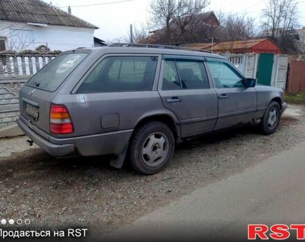 Мерседес Е-Класс, объемом двигателя 2.5 л и пробегом 374 тыс. км за 1850 $, фото 4 на Automoto.ua