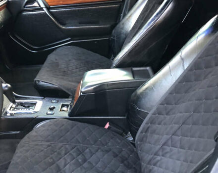 Мерседес Е-Класс, объемом двигателя 2.5 л и пробегом 344 тыс. км за 3150 $, фото 16 на Automoto.ua