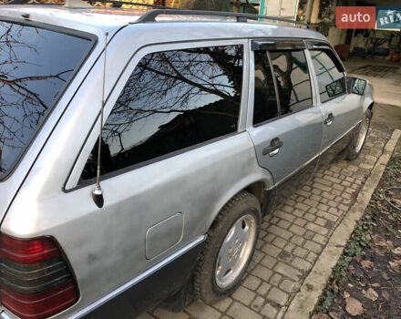 Мерседес Е-Класс, объемом двигателя 2.5 л и пробегом 344 тыс. км за 3150 $, фото 6 на Automoto.ua