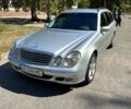 Мерседес Е-Класс, объемом двигателя 2.2 л и пробегом 355 тыс. км за 5900 $, фото 2 на Automoto.ua