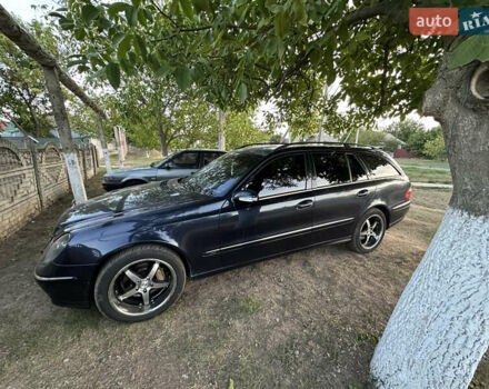 Мерседес Е-Клас, об'ємом двигуна 3.2 л та пробігом 245 тис. км за 8000 $, фото 6 на Automoto.ua