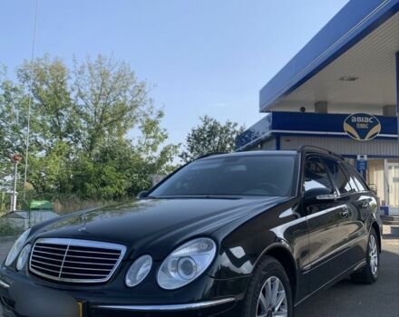 Мерседес Е-Класс, объемом двигателя 3.2 л и пробегом 305 тыс. км за 4200 $, фото 8 на Automoto.ua