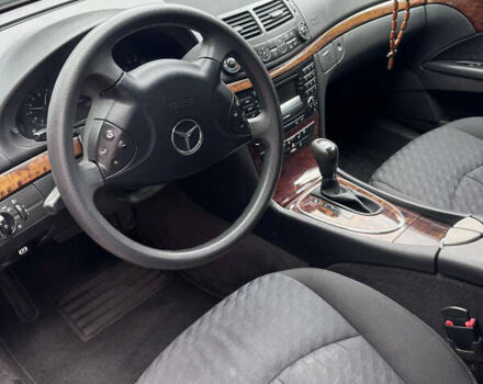 Мерседес Е-Класс, объемом двигателя 0 л и пробегом 250 тыс. км за 7200 $, фото 4 на Automoto.ua