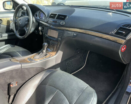 Мерседес Е-Клас, об'ємом двигуна 2.99 л та пробігом 374 тис. км за 11000 $, фото 33 на Automoto.ua