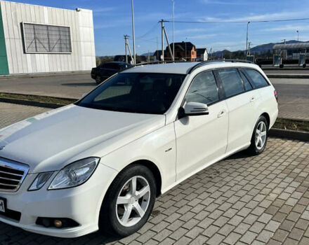 Мерседес Е-Класс, объемом двигателя 2.2 л и пробегом 389 тыс. км за 12050 $, фото 1 на Automoto.ua