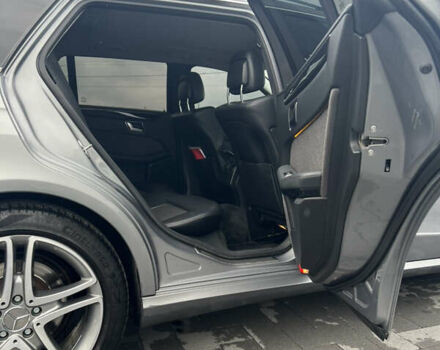 Мерседес Е-Класс, объемом двигателя 2.2 л и пробегом 348 тыс. км за 12799 $, фото 19 на Automoto.ua