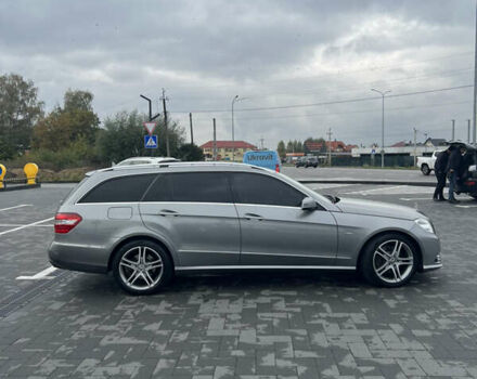 Мерседес Е-Класс, объемом двигателя 2.2 л и пробегом 348 тыс. км за 12799 $, фото 12 на Automoto.ua