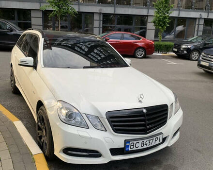 Мерседес Е-Класс, объемом двигателя 2.2 л и пробегом 330 тыс. км за 14000 $, фото 3 на Automoto.ua