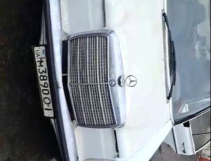 Мерседес Е-Класс 1974 в Измаиле на Automoto.ua Мерседес Е-Класс, объемом двигателя 2.2 л и пробегом 0 тыс. км за 8000 $, фото 1 на Automoto.ua