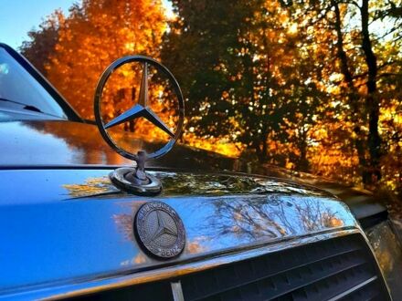 Мерседес Е-Класс, объемом двигателя 2.5 л и пробегом 480 тыс. км за 2000 $, фото 1 на Automoto.ua