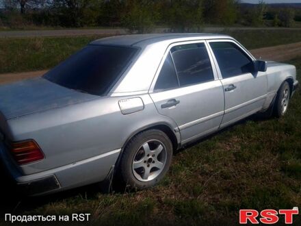 Мерседес Е-Класс 1988 в Крыжополе на Automoto.ua Мерседес Е-Класс, объемом двигателя 2 л и пробегом 300 тыс. км за 1920 $, фото 1 на Automoto.ua