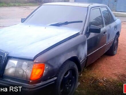 Мерседес Е-Клас, об'ємом двигуна 2 л та пробігом 0 тис. км за 650 $, фото 1 на Automoto.ua