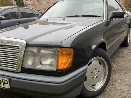 Мерседес Е-Клас, об'ємом двигуна 3 л та пробігом 420 тис. км за 9900 $, фото 1 на Automoto.ua