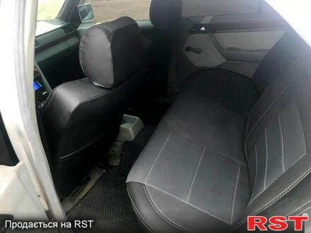 Мерседес Е-Клас, об'ємом двигуна 2.6 л та пробігом 367 тис. км за 2500 $, фото 1 на Automoto.ua