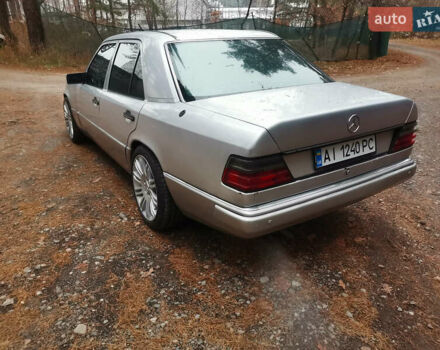 Мерседес Е-Класс, объемом двигателя 2.8 л и пробегом 300 тыс. км за 3200 $, фото 1 на Automoto.ua