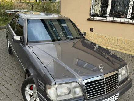 Мерседес Е-Класс 1994 в Львове на Automoto.ua Мерседес Е-Класс, объемом двигателя 2.5 л и пробегом 365 тыс. км за 6500 $, фото 1 на Automoto.ua