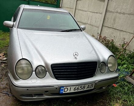 Мерседес Е-Класс, объемом двигателя 3.2 л и пробегом 0 тыс. км за 4100 $, фото 1 на Automoto.ua