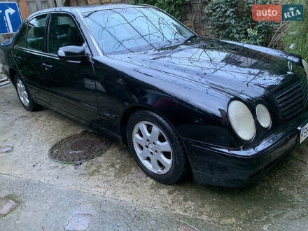 Мерседес Е-Класс, объемом двигателя 2.7 л и пробегом 395 тыс. км за 6500 $, фото 1 на Automoto.ua