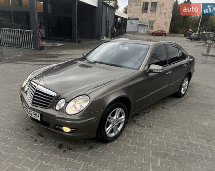Мерседес Е-Класс, объемом двигателя 2.2 л и пробегом 212 тыс. км за 9300 $, фото 1 на Automoto.ua