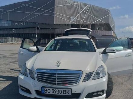 Мерседес Е-Класс 2011 в Львове на Automoto.ua Мерседес Е-Класс, объемом двигателя 2.2 л и пробегом 400 тыс. км за 9900 $, фото 1 на Automoto.ua