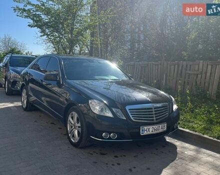 Мерседес Е-Класс, объемом двигателя 2.1 л и пробегом 287 тыс. км за 10500 $, фото 1 на Automoto.ua