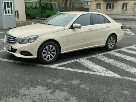 Мерседес Е-Класс 2014 в Харькове на Automoto.ua Мерседес Е-Класс, объемом двигателя 0 л и пробегом 538 тыс. км за 11990 $, фото 1 на Automoto.ua