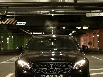 Мерседес Е-Класс, объемом двигателя 3 л и пробегом 177 тыс. км за 36000 $, фото 1 на Automoto.ua