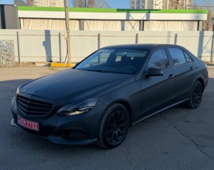 Мерседес Е-Класс, объемом двигателя 2.2 л и пробегом 400 тыс. км за 6600 $, фото 1 на Automoto.ua