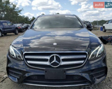 Мерседес Е-Класс, объемом двигателя 2 л и пробегом 115 тыс. км за 16800 $, фото 1 на Automoto.ua